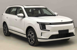 捷途山海L7 PLUS内饰官图发布 搭载猎鹰500驾驶辅助