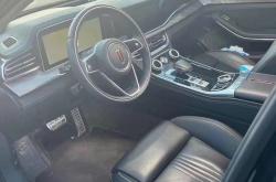 最高续航里程可达800km 红旗EH7官图发布