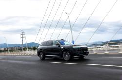 北京汽车制造厂锐胜M8开启预售 预售价16.98-22.98万