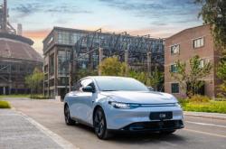 抢先试驾｜零跑C01增程版 316km超长纯电续航