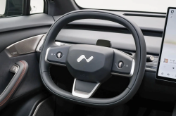 乐道L60黑骑士上市 售价21.19万