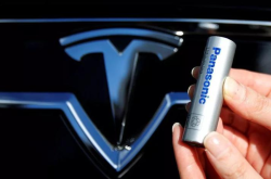 唐唯实：未来十年，电动汽车电池的重量需减半