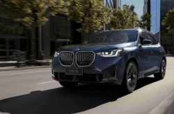 2024成都车展：全新宝马X3长轴距版首发亮相