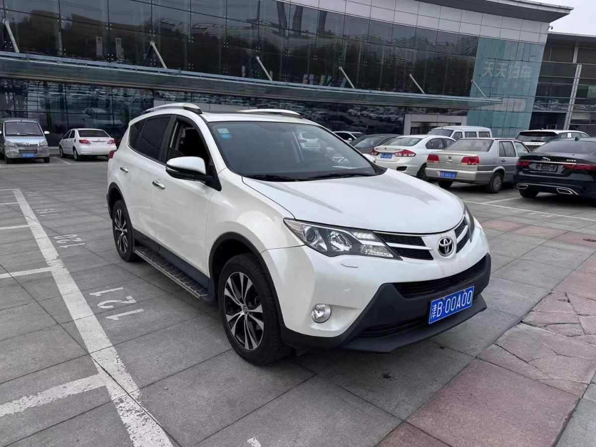 AEB表现亮眼 测试RAV4荣放 2.0L四驱版