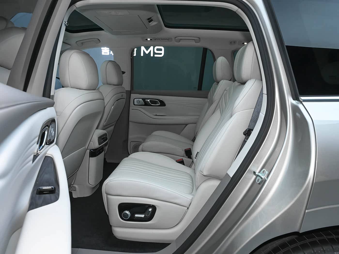 吉利银河M9上市 售价为18.38-24.88万