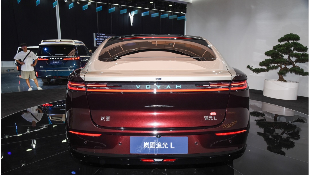 岚图追光L预计12月上市交付 搭载1.5T插混