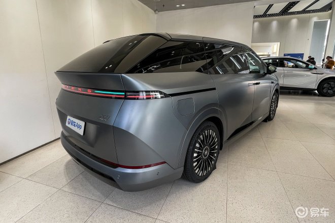 小鹏X9增程版开启预售 预售价35-37万