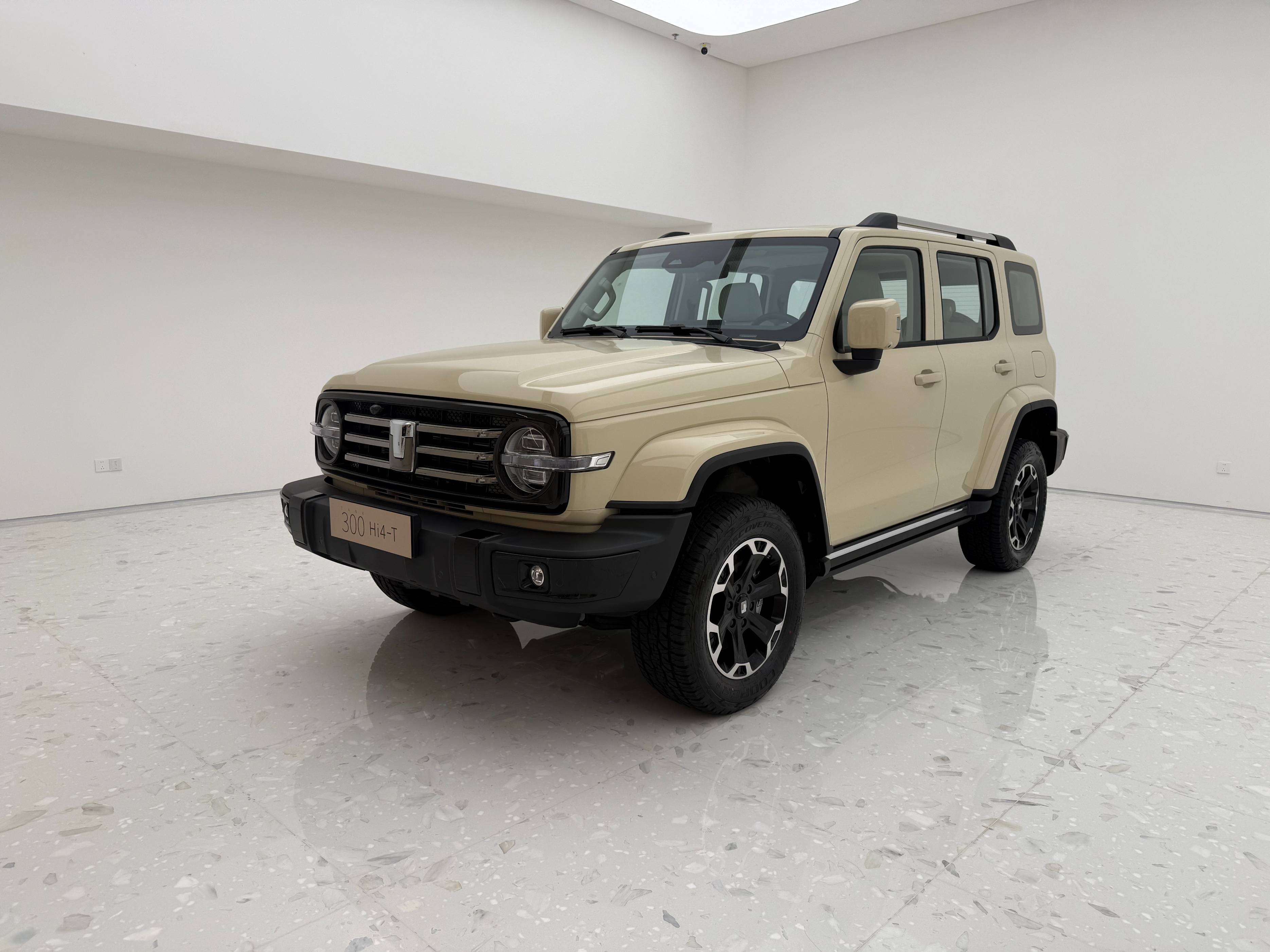 坦克300极地版上市 售价为22.68-24.48万