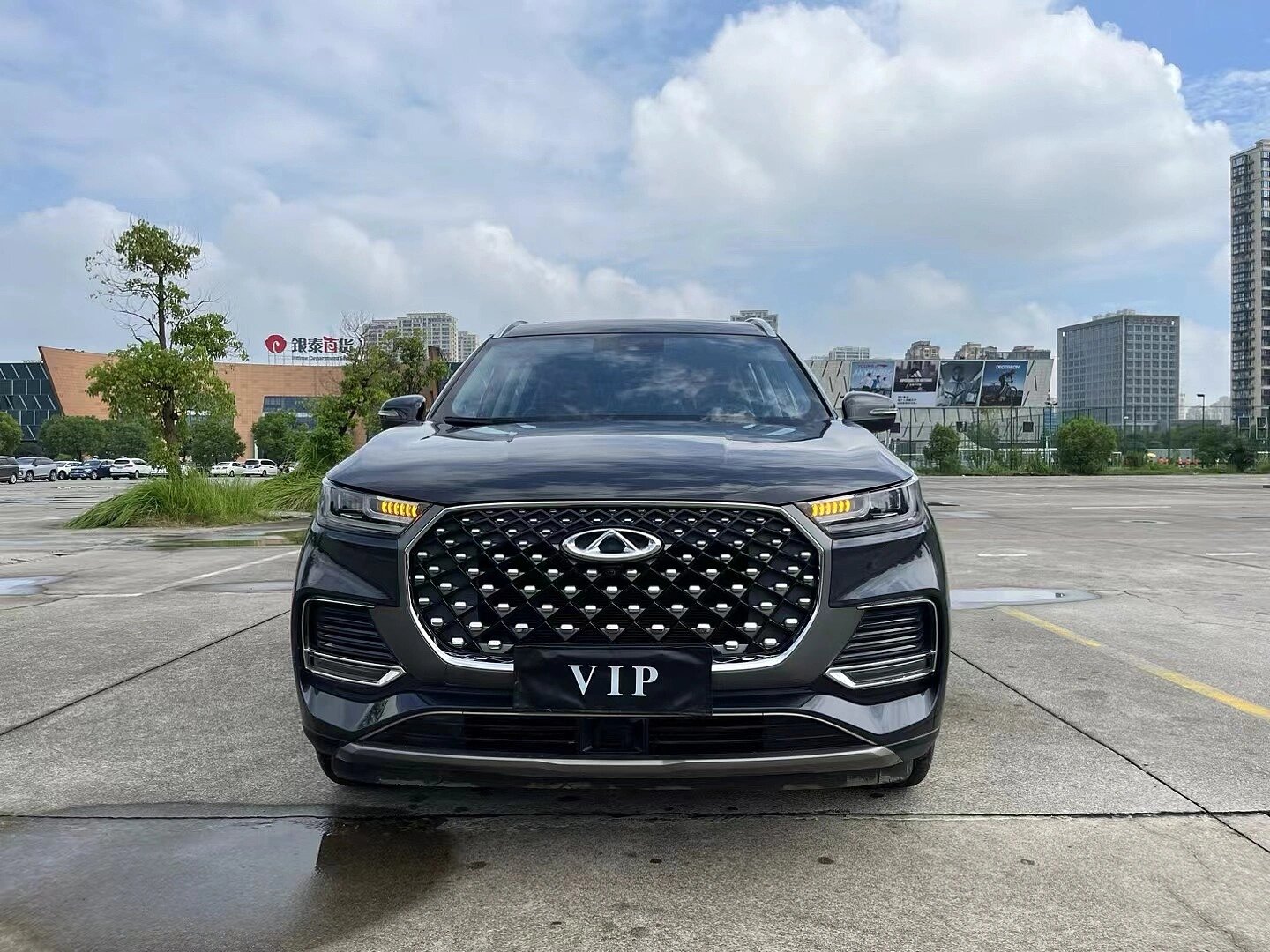 头等舱内饰/新增2.0T动力，到店实拍瑞虎8鲲鹏版